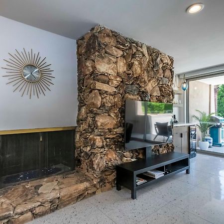 Stunning Mid Century Condo In The Heart Of La Palmas! Palm Springs Luaran gambar