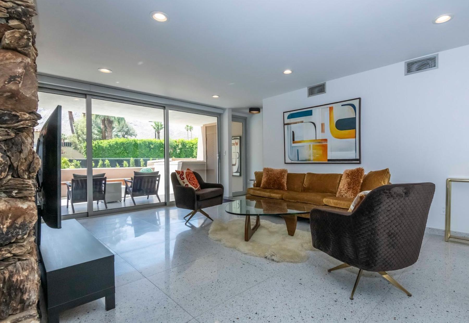 Stunning Mid Century Condo In The Heart Of La Palmas! Palm Springs Luaran gambar